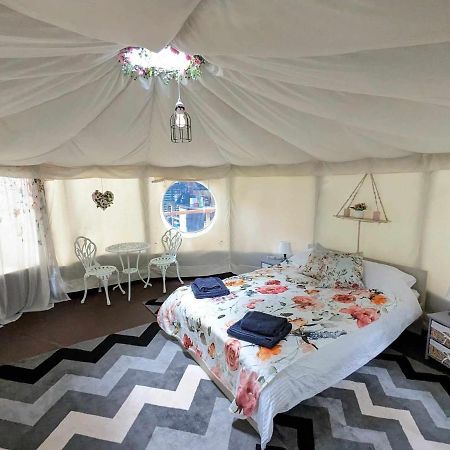 Luxury Glamping @Moulin Des Forges Hotell Moutier-Malcard Eksteriør bilde